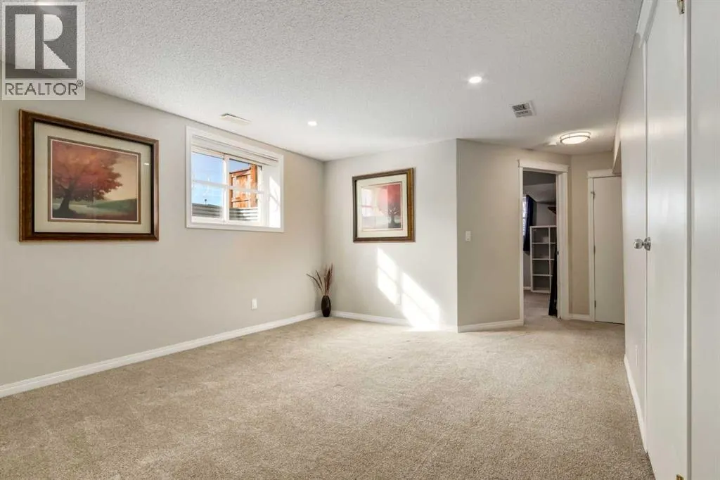 131 Tuscany Ridge Terrace NW