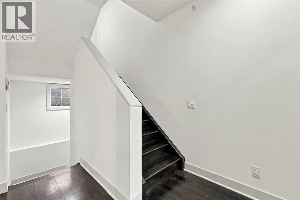 1908 10A Street SW