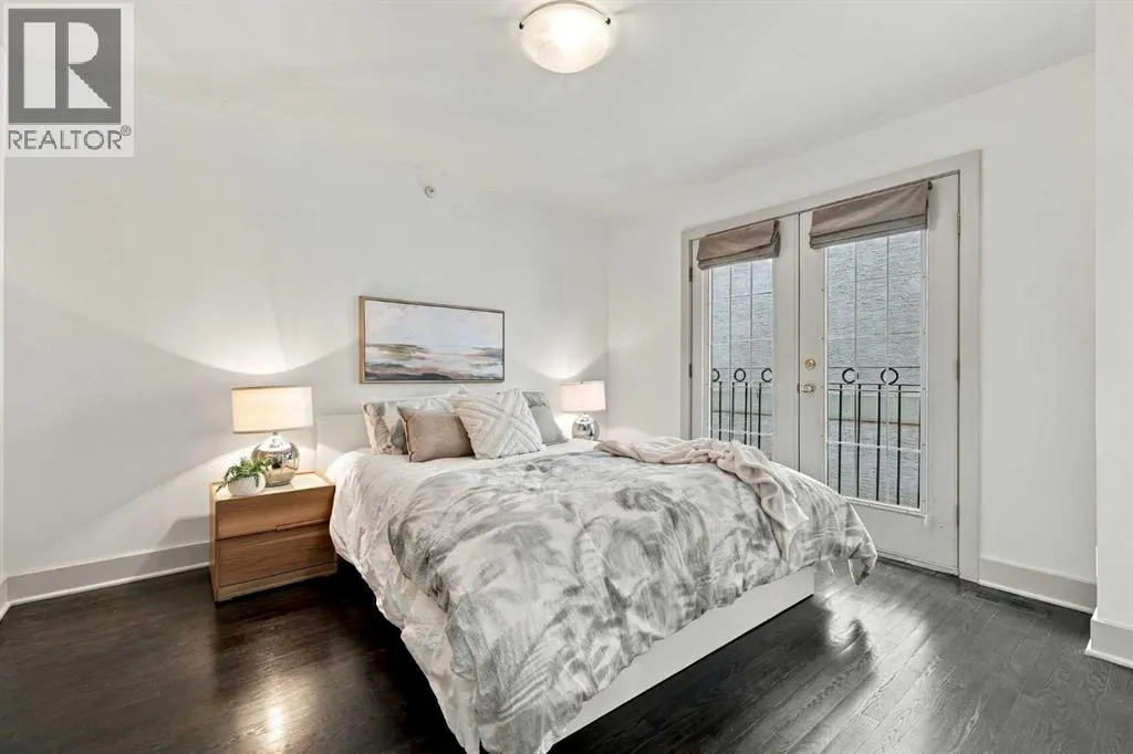 1908 10A Street SW
