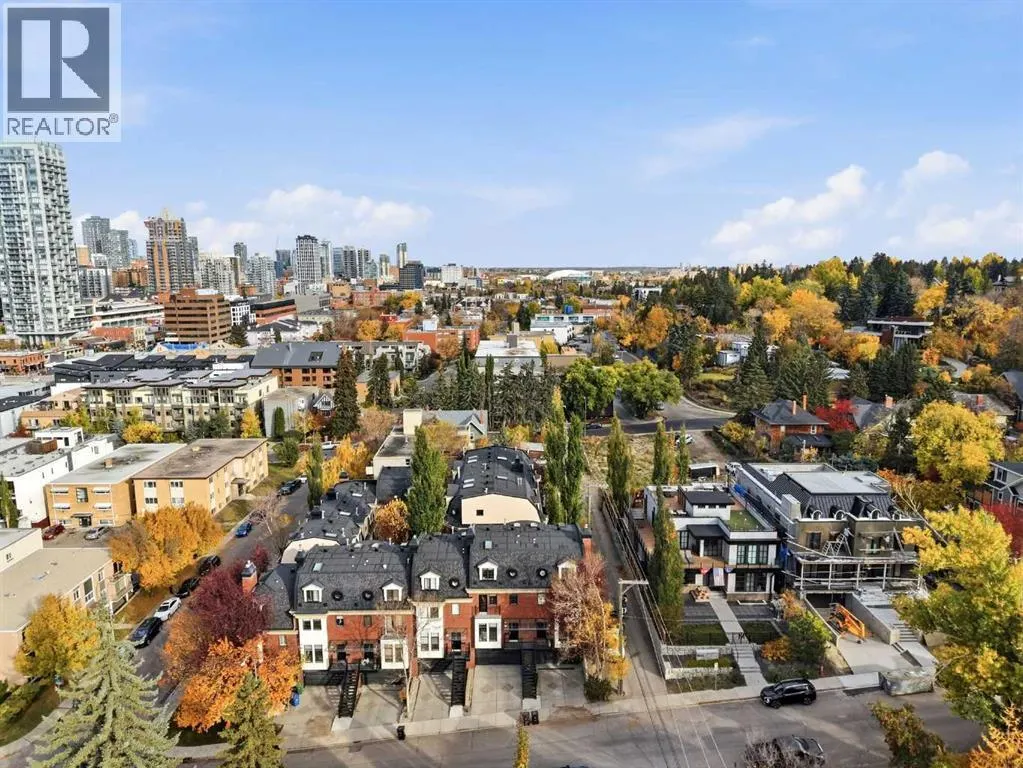 1908 10A Street SW