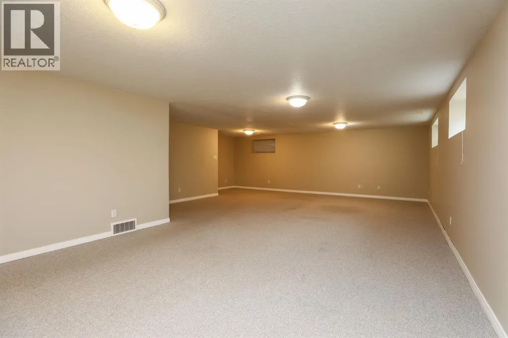 429 S 2 Street W