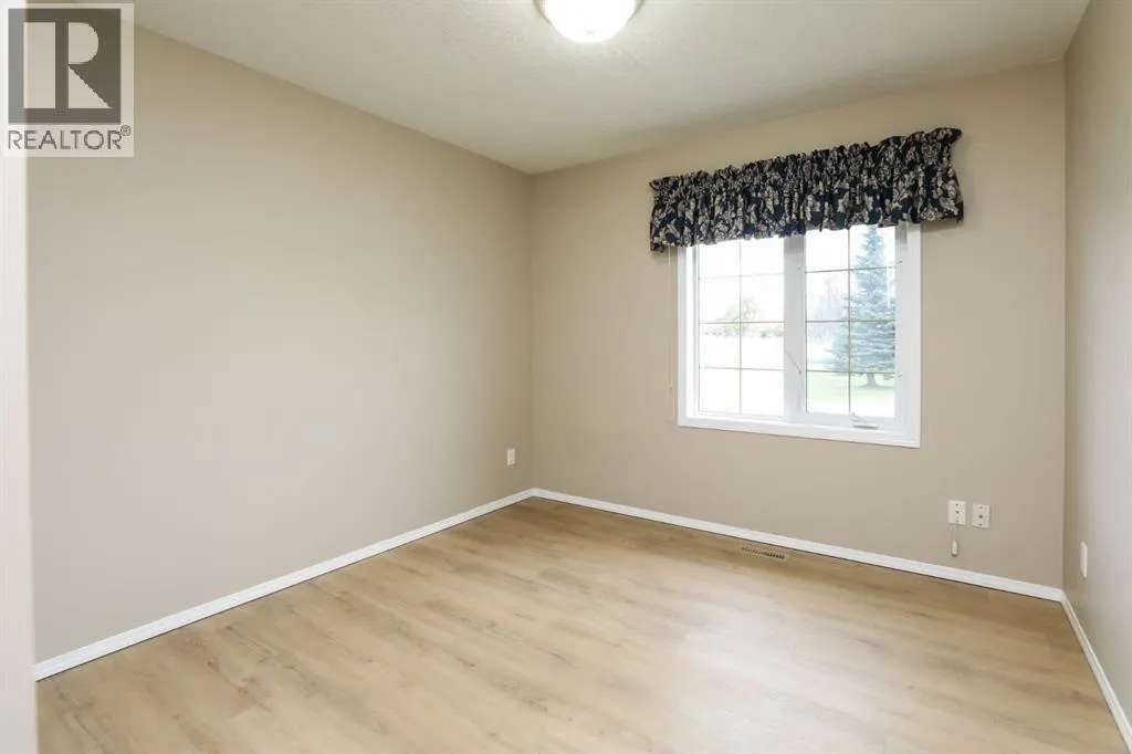 429 S 2 Street W