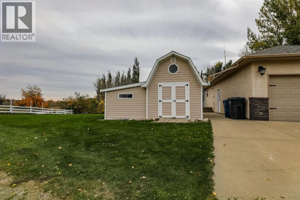 429 S 2 Street W