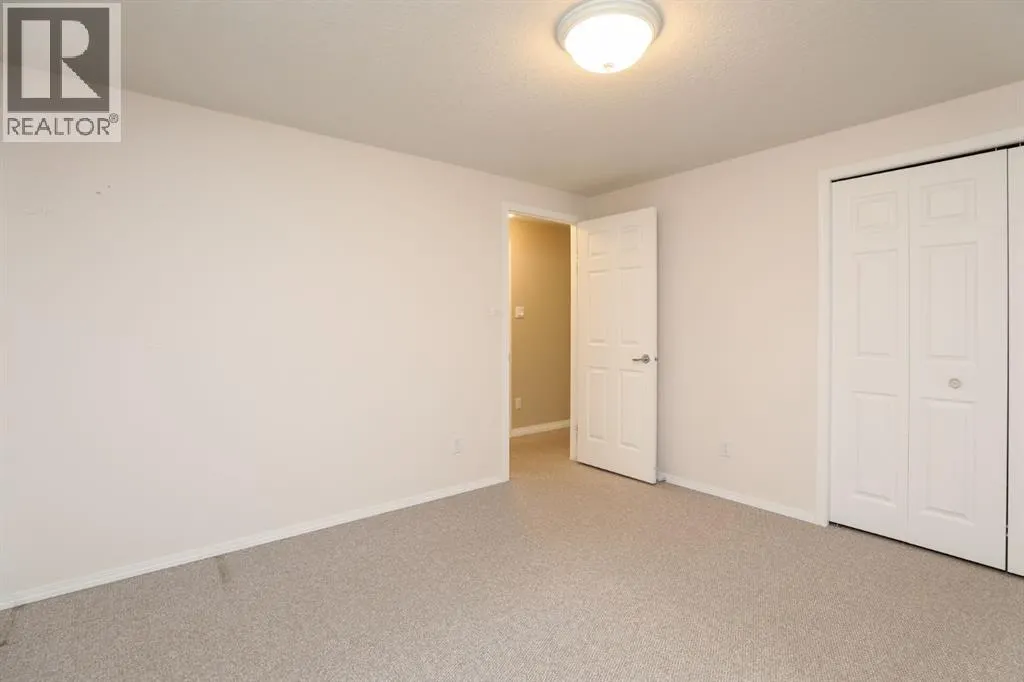 429 S 2 Street W