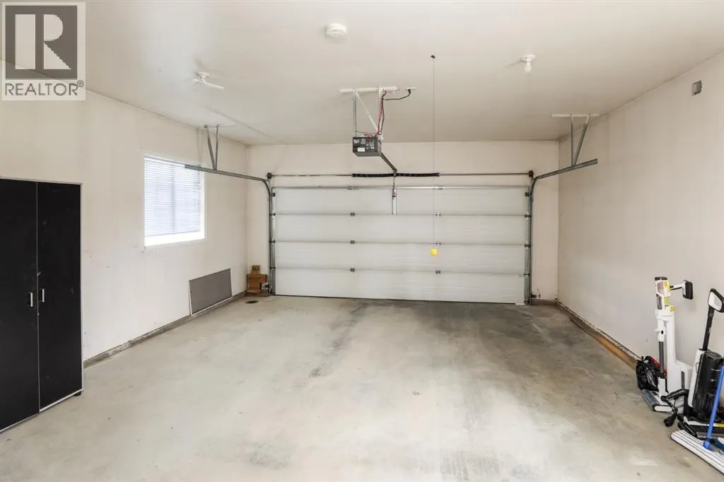 429 S 2 Street W