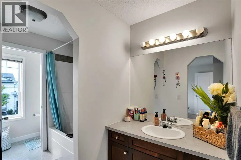133 Luxstone Place