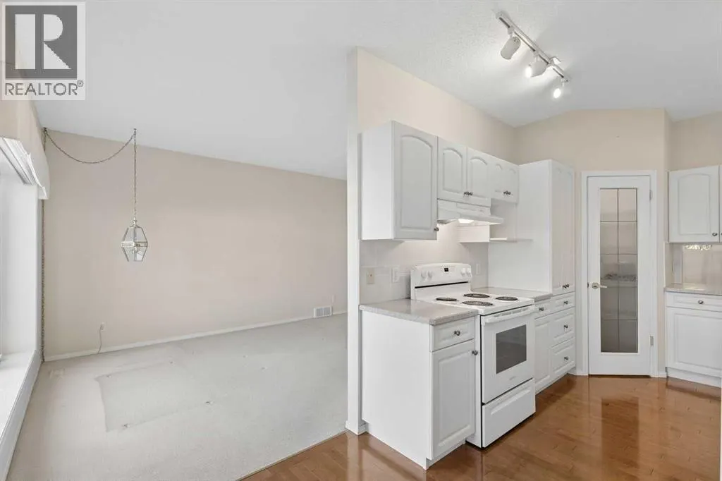 54 Shannon Estates Terrace SW