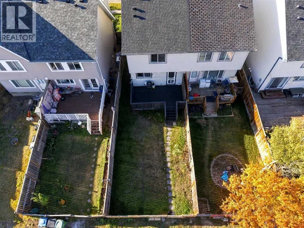 144 Elgin Meadows View SE