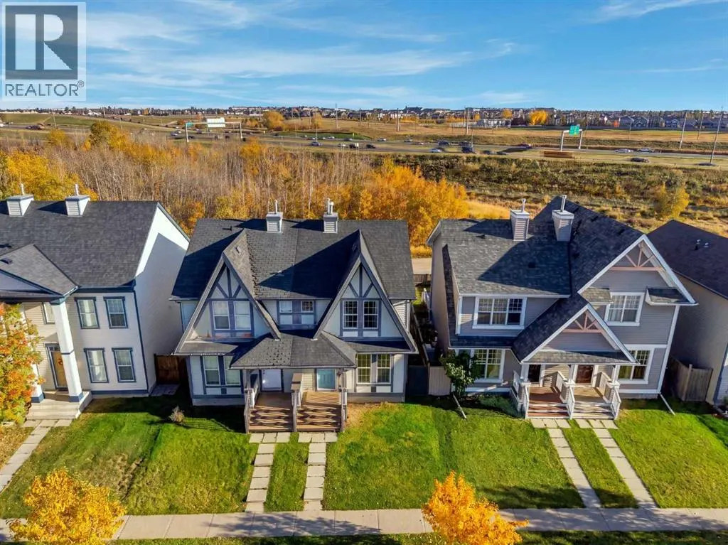 144 Elgin Meadows View SE