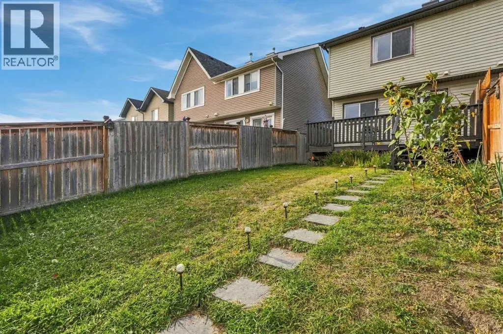 144 Elgin Meadows View SE