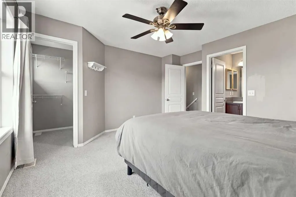 144 Elgin Meadows View SE
