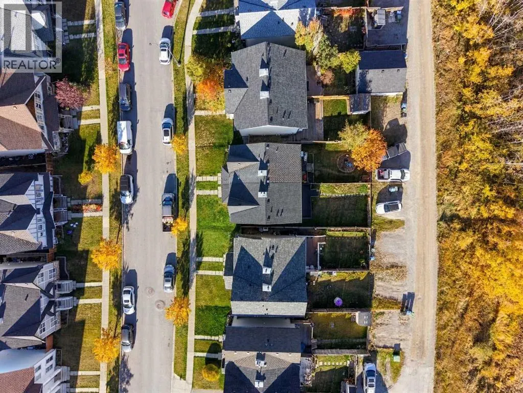 144 Elgin Meadows View SE