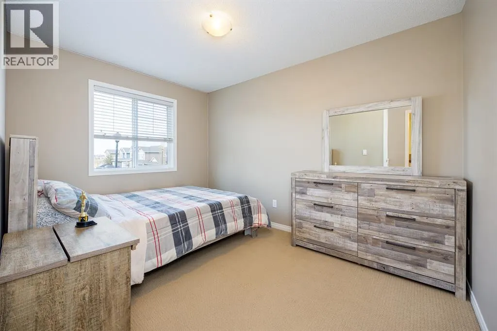 462 Williamstown Green NW