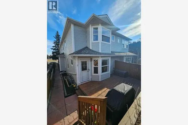 2, 2013 24 Street SW
