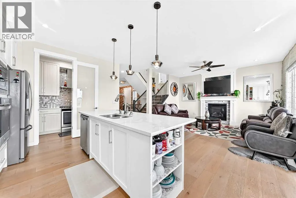 260 Corner Meadows Manor NE