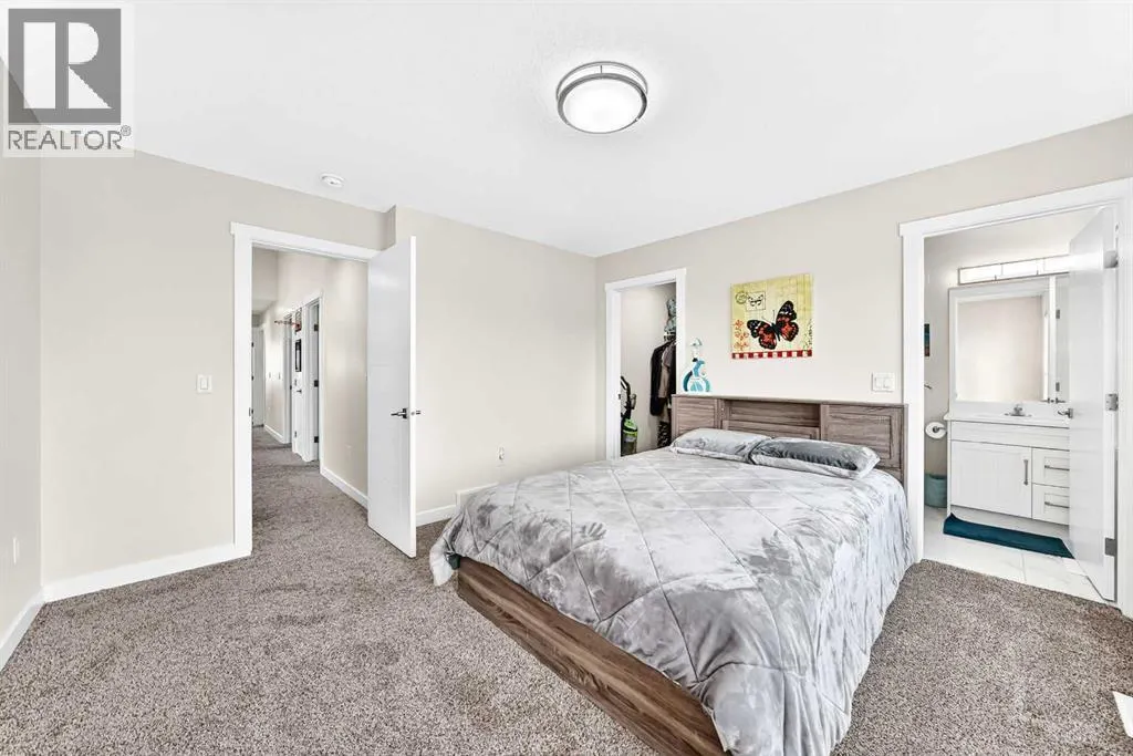 260 Corner Meadows Manor NE