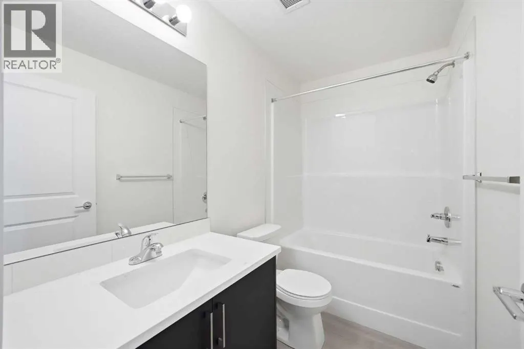 1105, 47 Creekview Gardens SW
