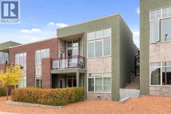 26 Palisades Lane NE