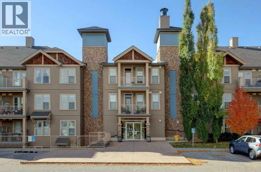 307, 207 Sunset Drive