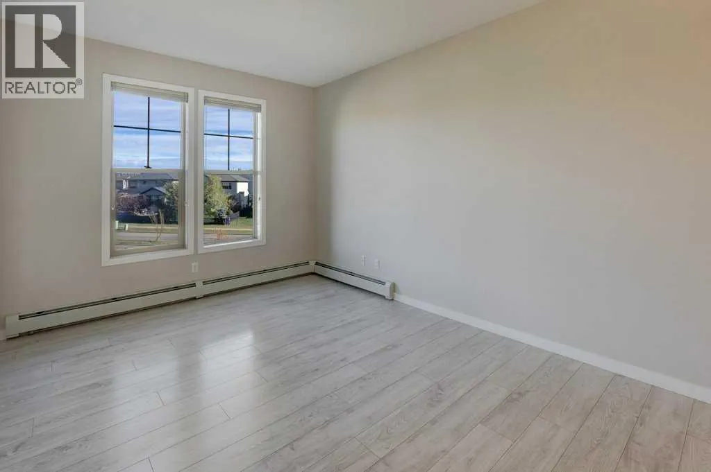 307, 207 Sunset Drive