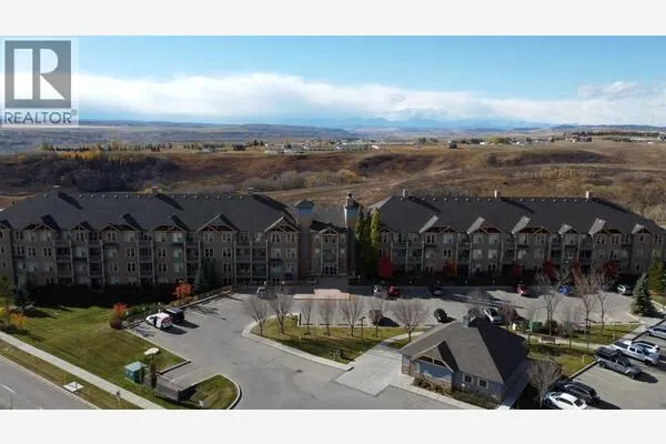 307, 207 Sunset Drive