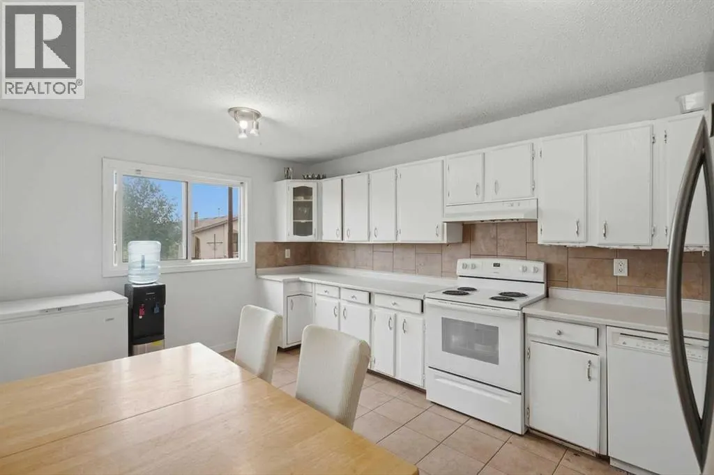188 Maitland Drive NE