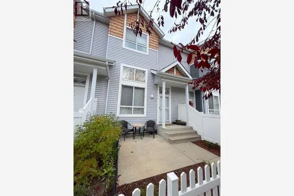 53 Tuscany Court NW