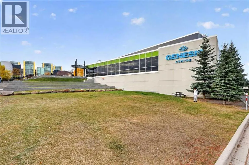 26 Saddlemead Way NE