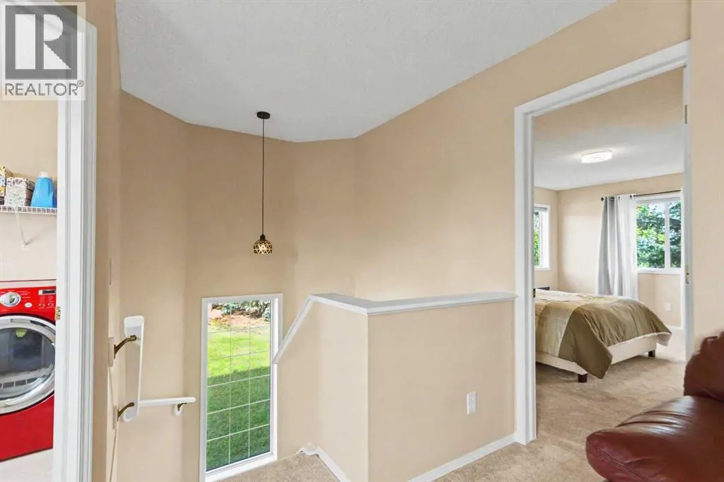 436 Rocky Ridge Bay NW