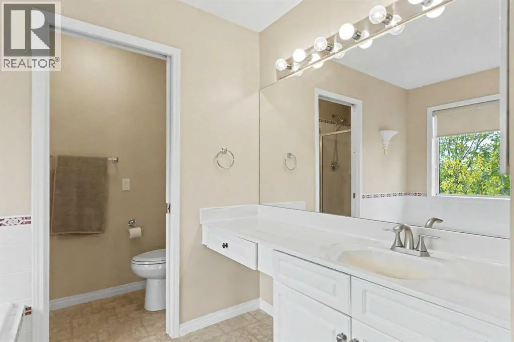 436 Rocky Ridge Bay NW