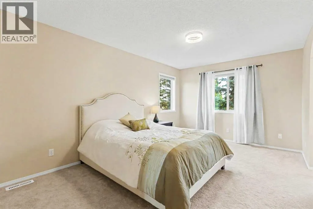 436 Rocky Ridge Bay NW