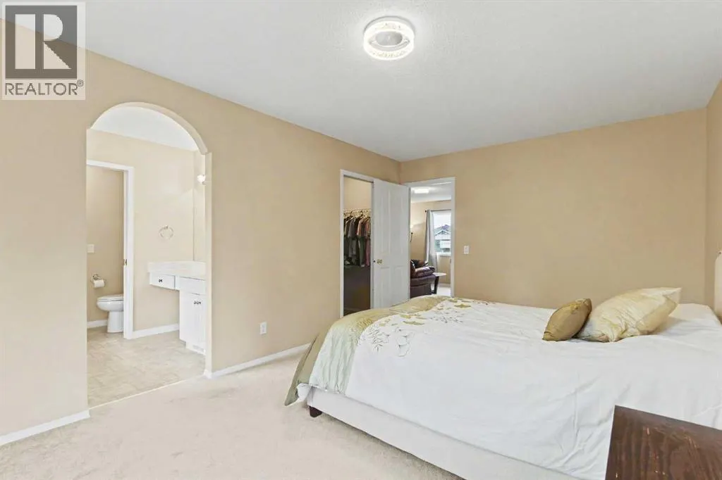 436 Rocky Ridge Bay NW