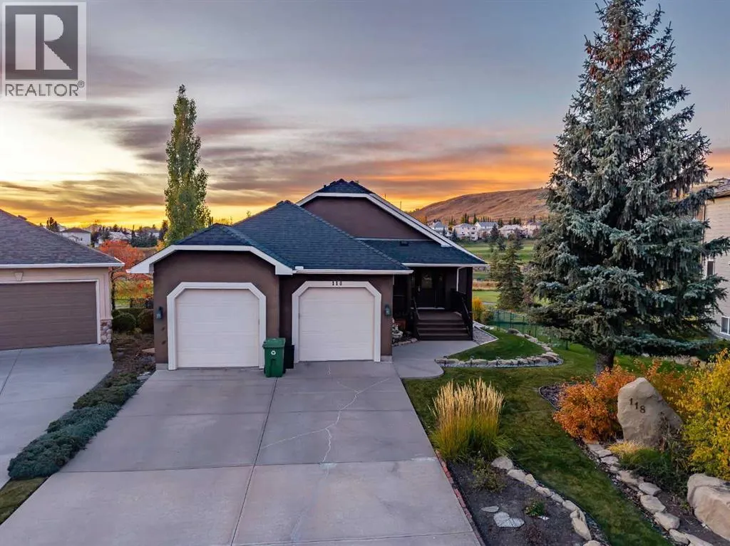 118 Gleneagles View