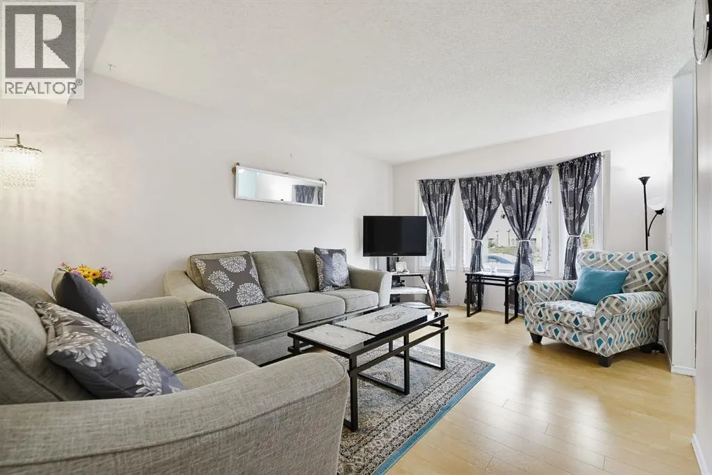 56 Falshire Terrace NE