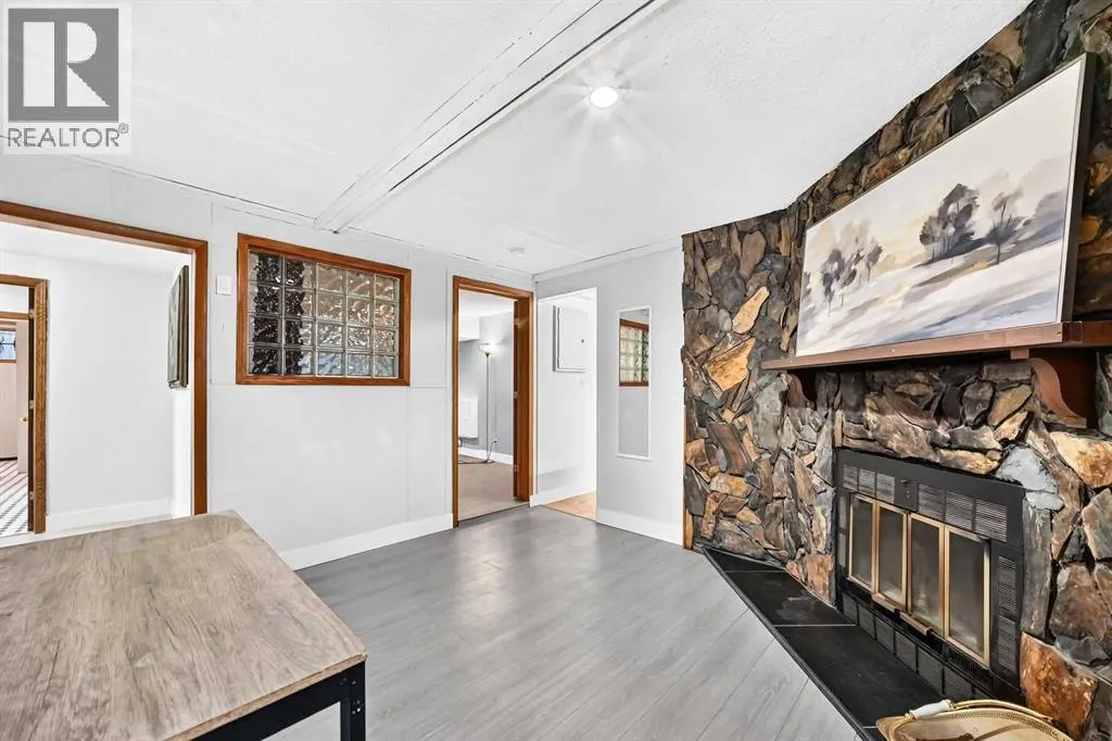 2208 Capitol Hill Crescent NW