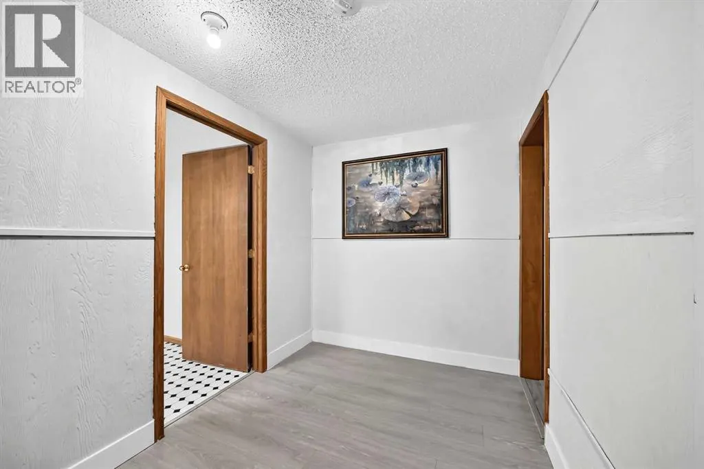 2208 Capitol Hill Crescent NW