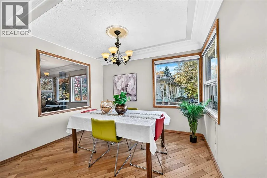 2208 Capitol Hill Crescent NW
