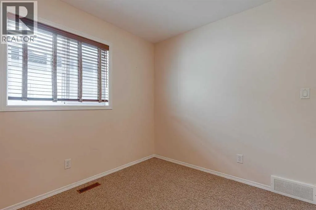 48 Vanson Close