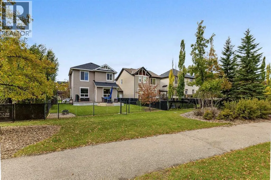 26 Drake Landing  NE