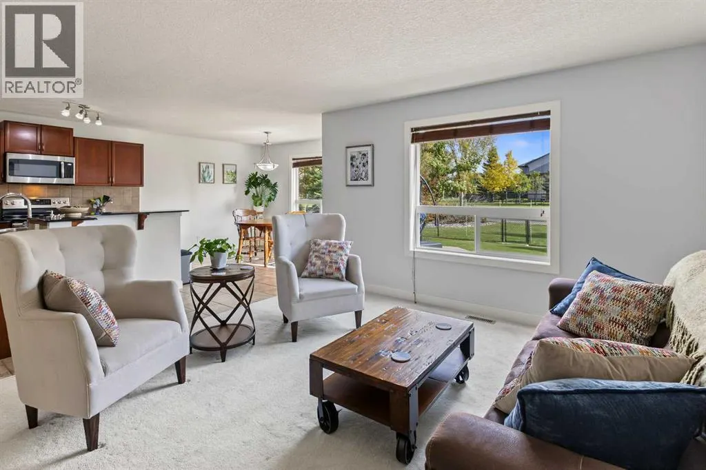 26 Drake Landing  NE
