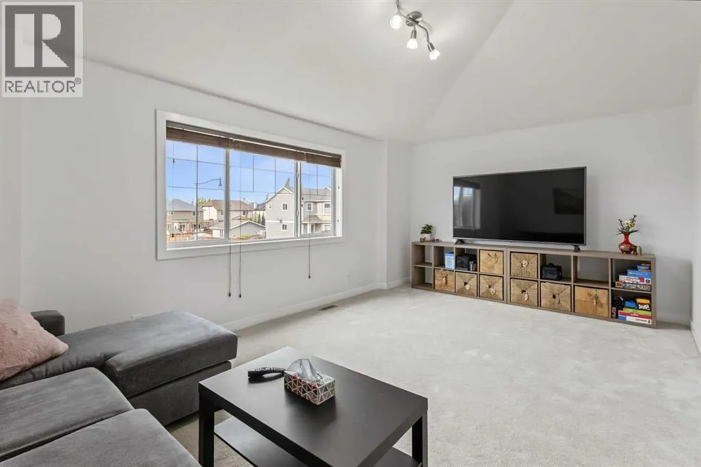 26 Drake Landing  NE