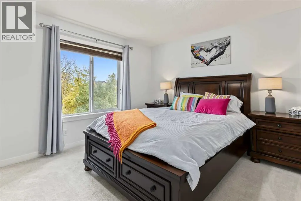 26 Drake Landing  NE