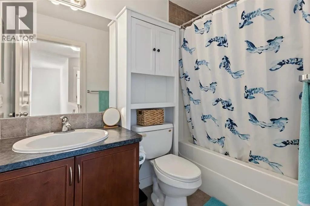 26 Drake Landing  NE