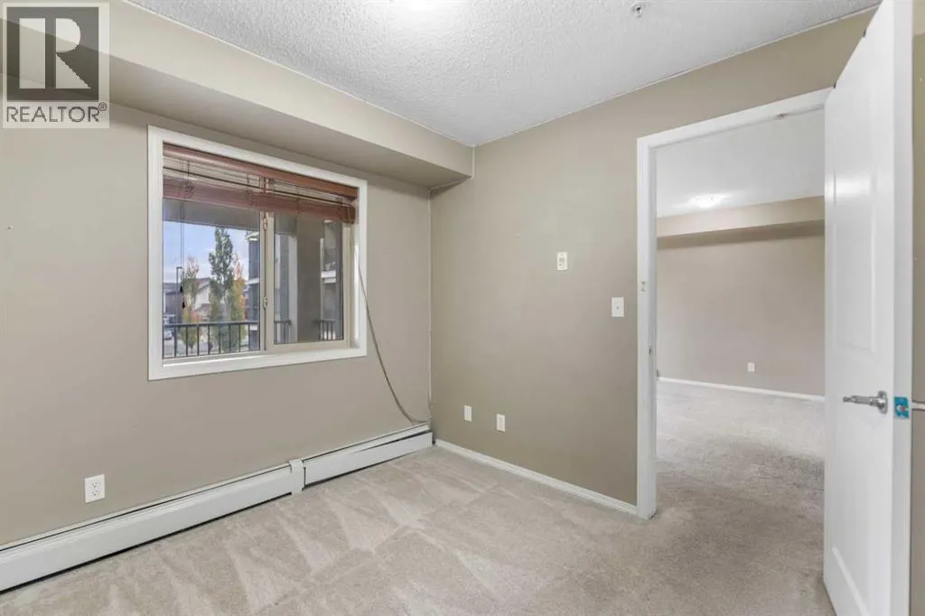 210, 15 Saddlestone Way NE