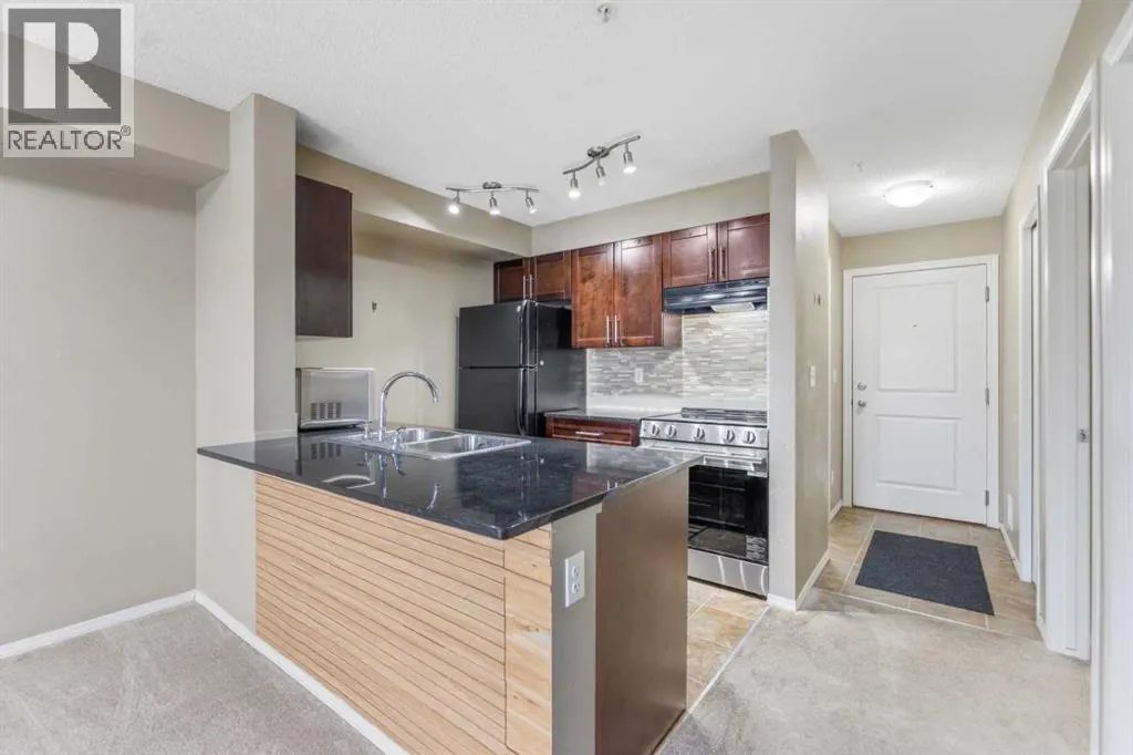 210, 15 Saddlestone Way NE