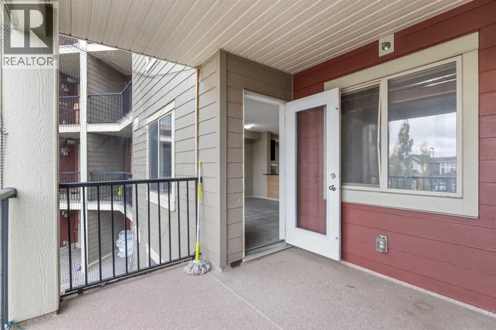 210, 15 Saddlestone Way NE