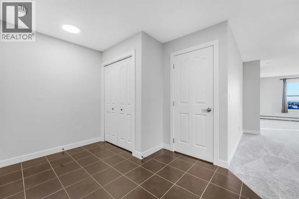 427, 355 Taralake Way NE