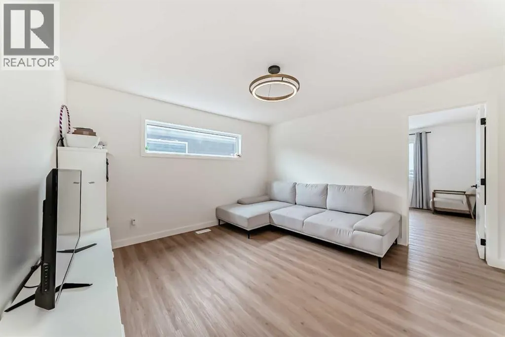 137 Verity Manor SW