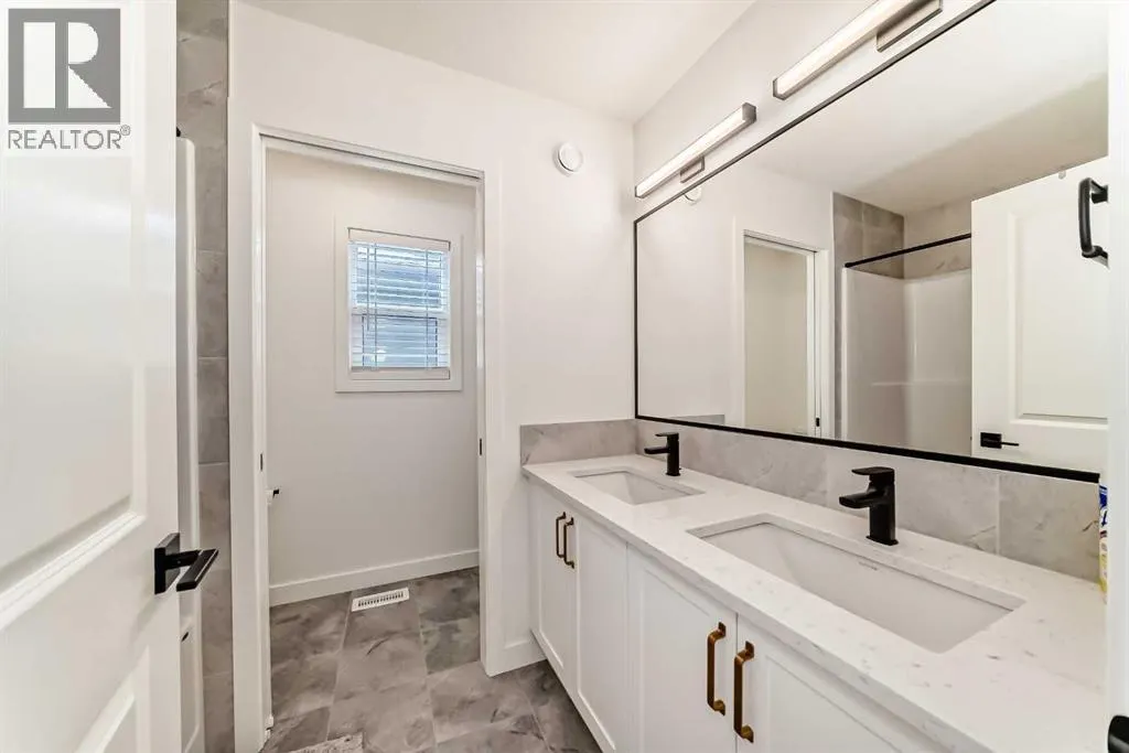 137 Verity Manor SW