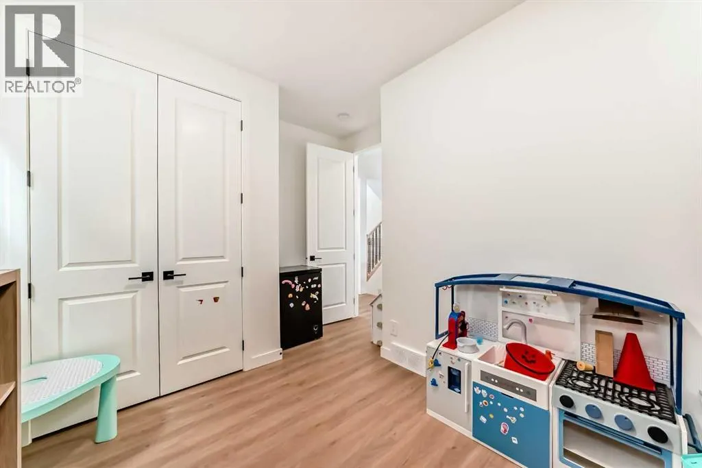 137 Verity Manor SW